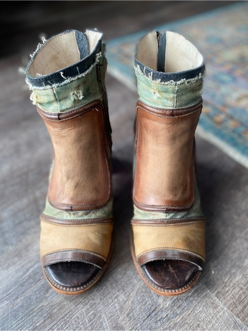 Freebird Stock Heels *RARE* - Picture 4 of 7
